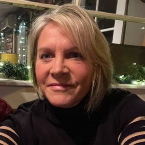 Meet your Posher, Stefanie